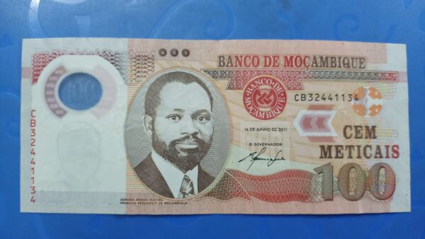 Mozambique - 100 Meticais - 2011 to 2017 Issue - Polymer