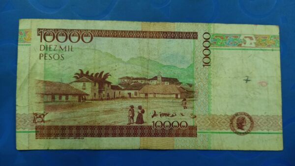 Colombia - 10000 Pesos - 1999 to 2014 Issue - Used XF Condition - * Varying serial number - Image 2