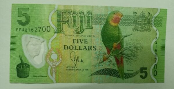 Fiji 5 Dollar - 2012 to 2022  issue -  polymer  Issue