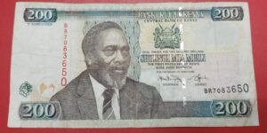 Kenya - 200 Shilling - 2004 to 2010 issue