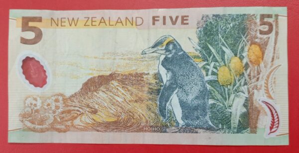 New Zealand - 5 Dollars - 1999 to 2015 - Polymer -Sir Edmond Hillary - Image 2